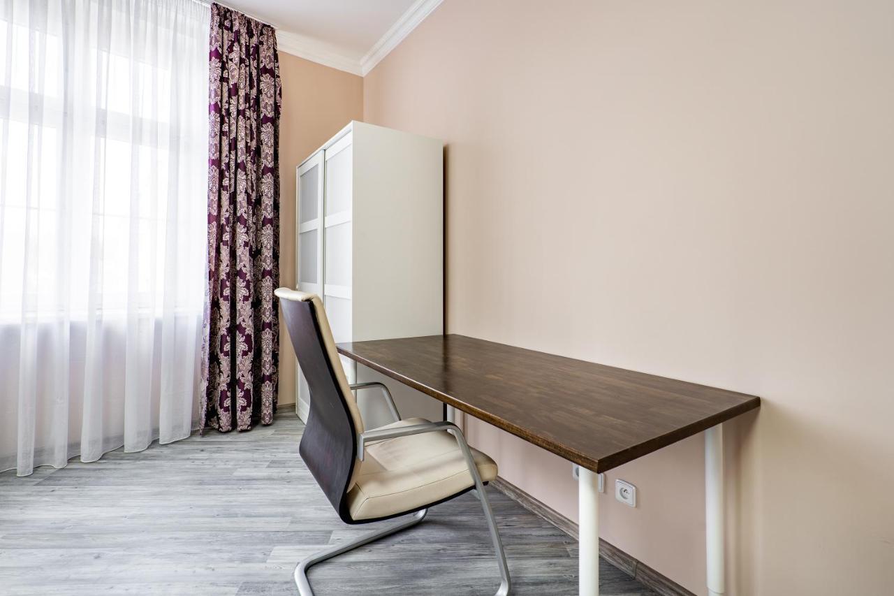 Apartment Happy Family Karlovy Vary Exterior photo